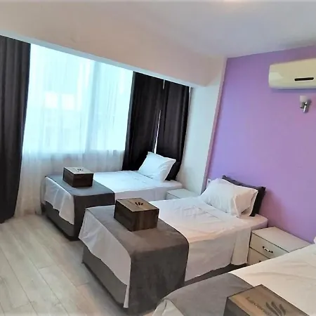Lavender Szálloda Çeşme