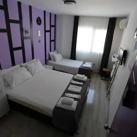 Lavender Szálloda Çeşme