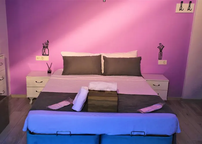 Готель Lavender Чешме