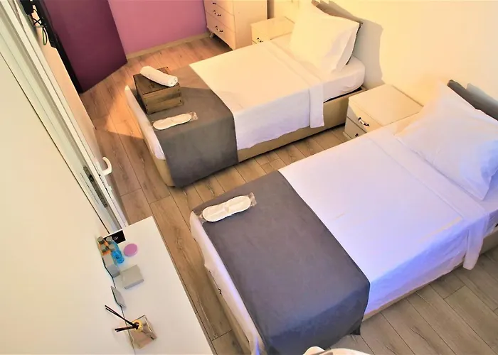 فندق Lavender 2*