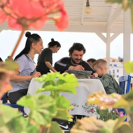 Hotel Lavender Çeşme